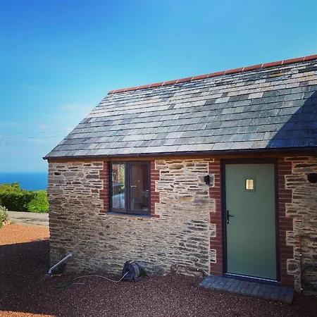 Polrunny Farm Sea View Blueberry With Log Burner * Boscastle