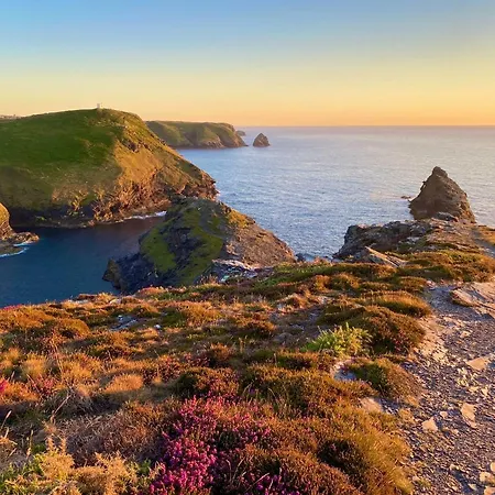 Apartment Polrunny Farm Sea View Blueberry With Log Burner Boscastle